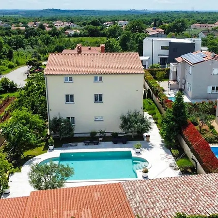 Apartman Sonnengarten Floor 2 *