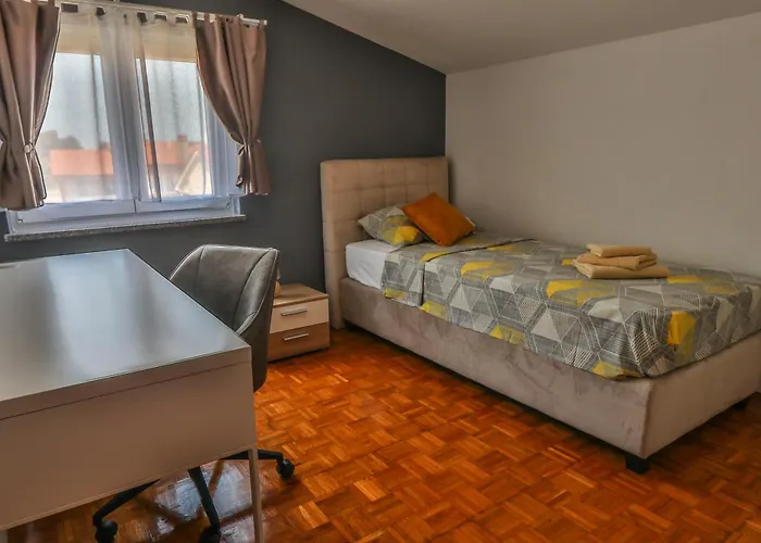 Sonnengarten Floor 2 아파트 Marčana